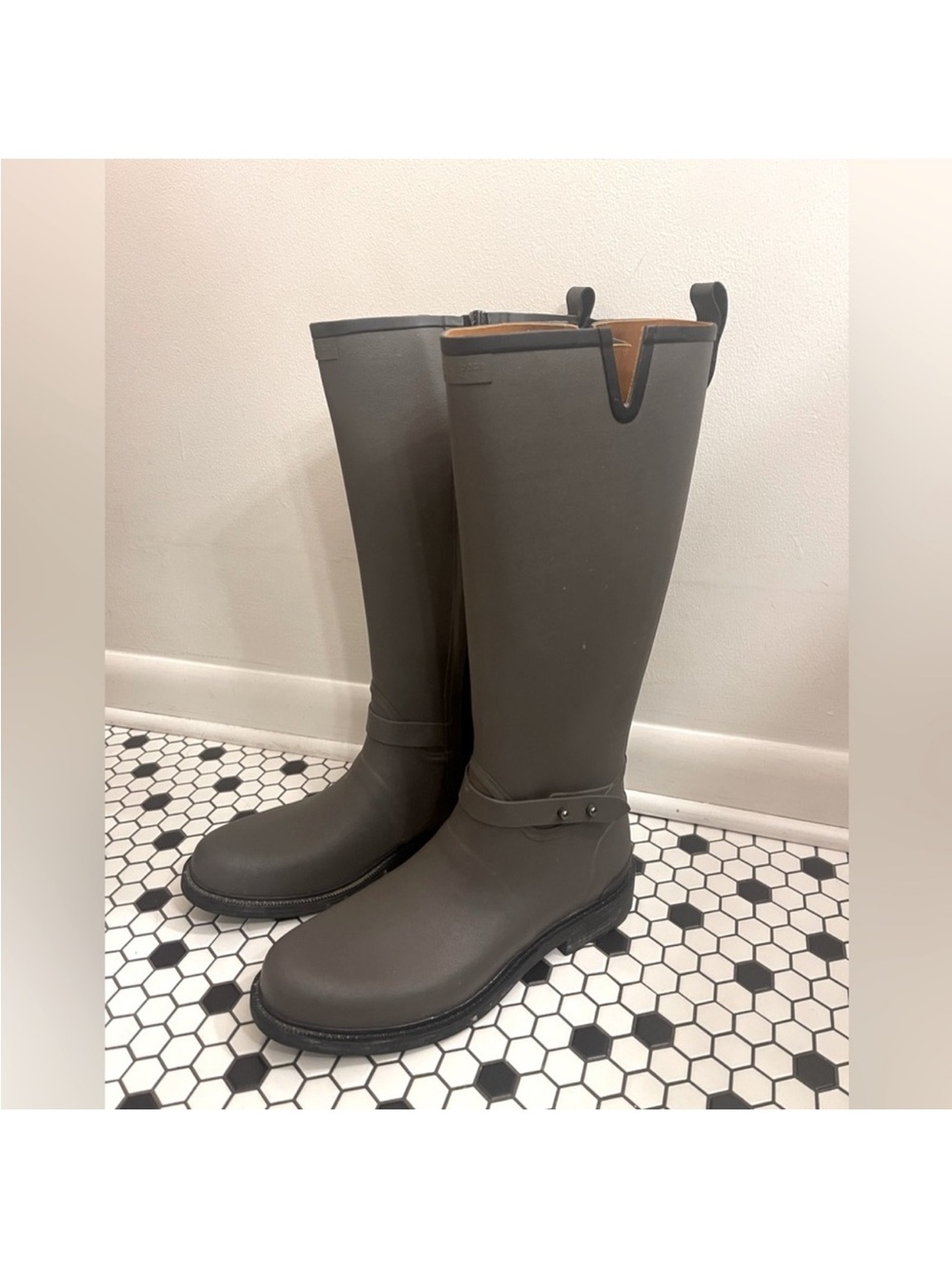 rag & bone Tall Gray Women's Rain Boots